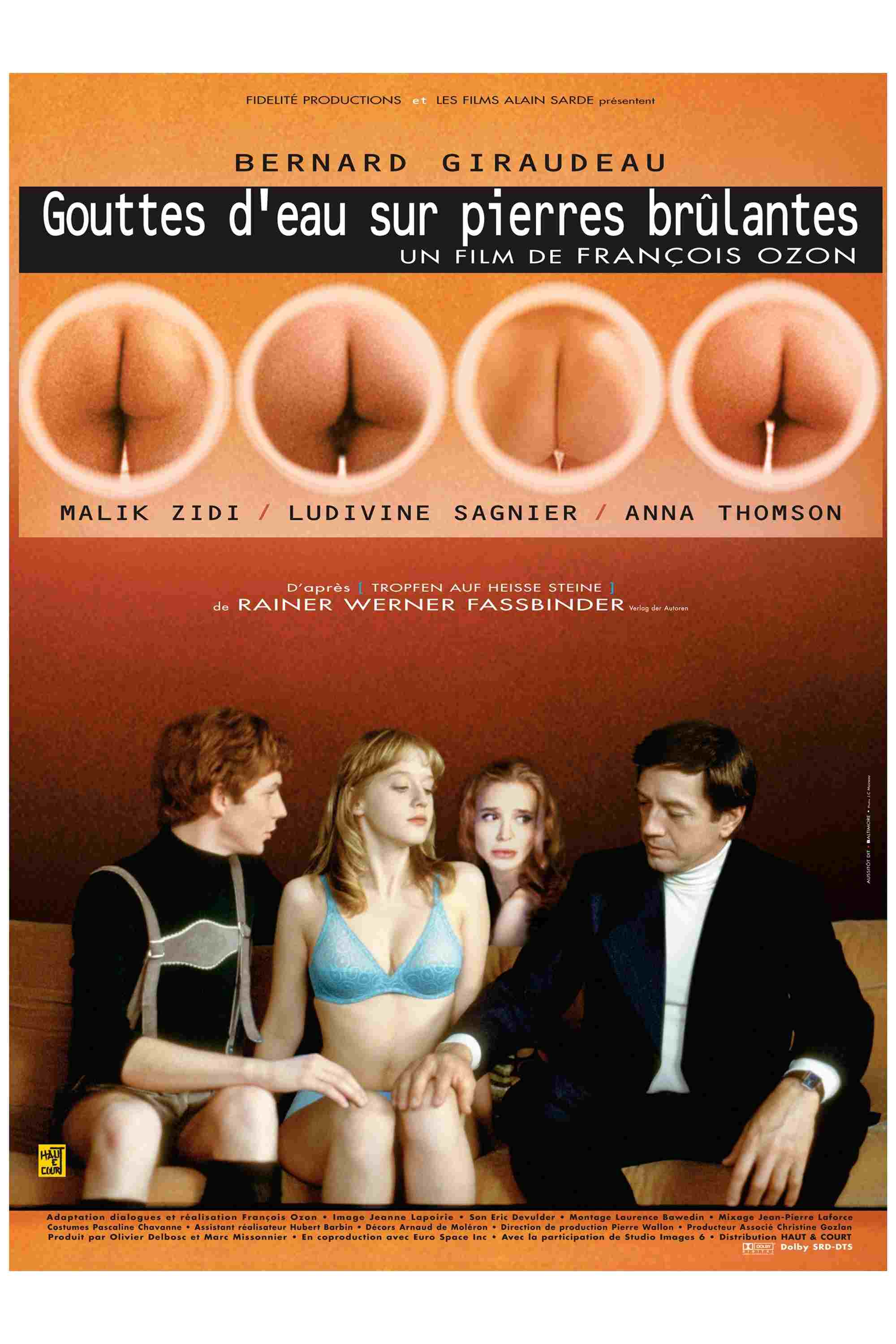  Krople wody na rozpalonych kamieniach 